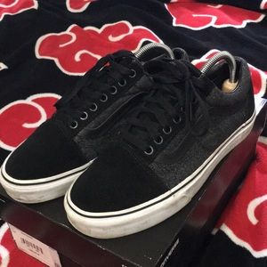 Black Vans